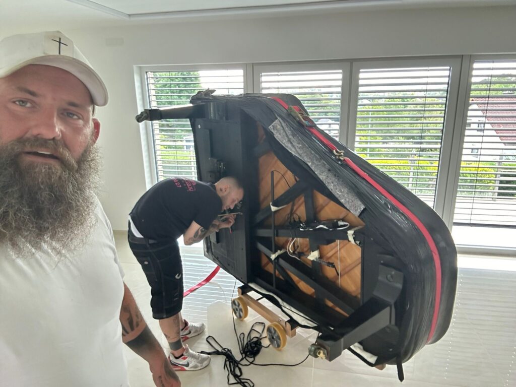 Klaviertransport mit loockes-klaviertaxi